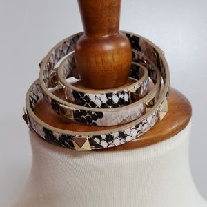 Snake patter triple wrap